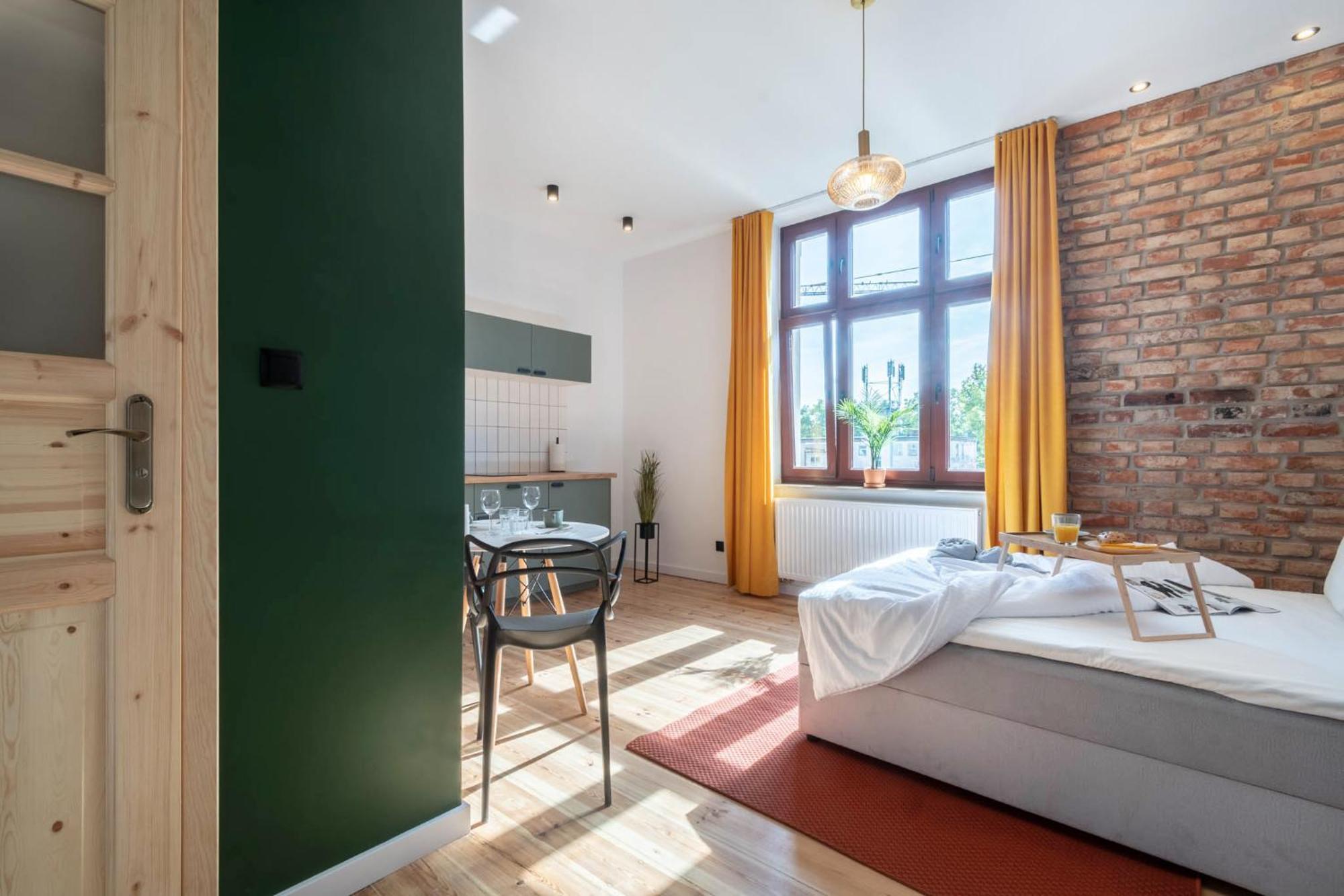 Retro Point Jezyce No2 Apartment พอซนาน ภายนอก รูปภาพ